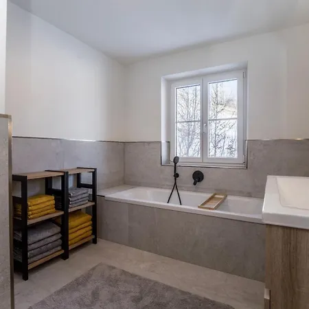 Haus Weitblick فيبربرن
